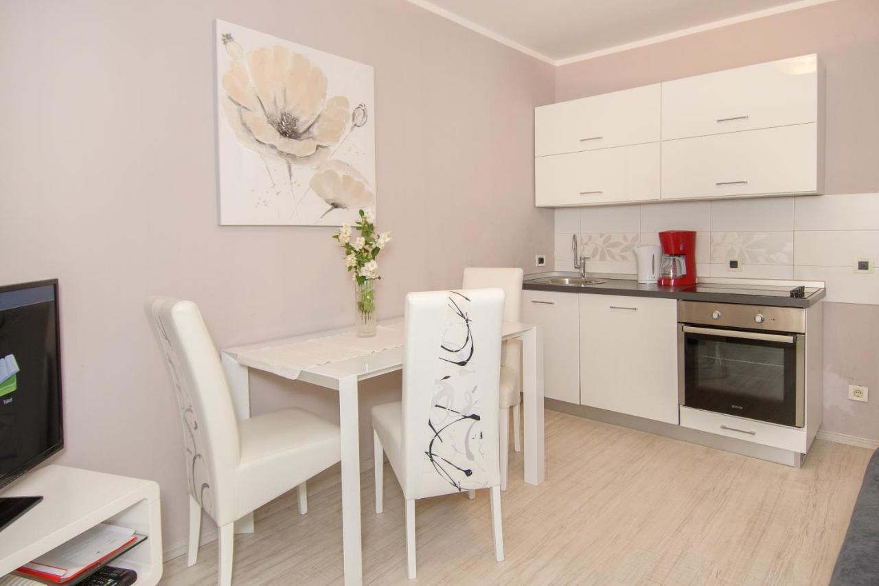 Apartments Dora بوريتش المظهر الخارجي الصورة