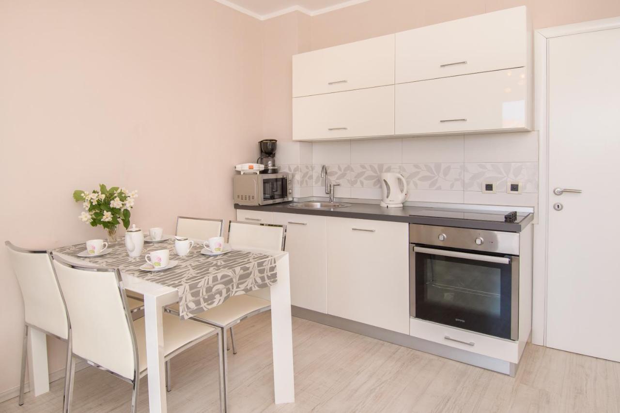 Apartments Dora بوريتش المظهر الخارجي الصورة
