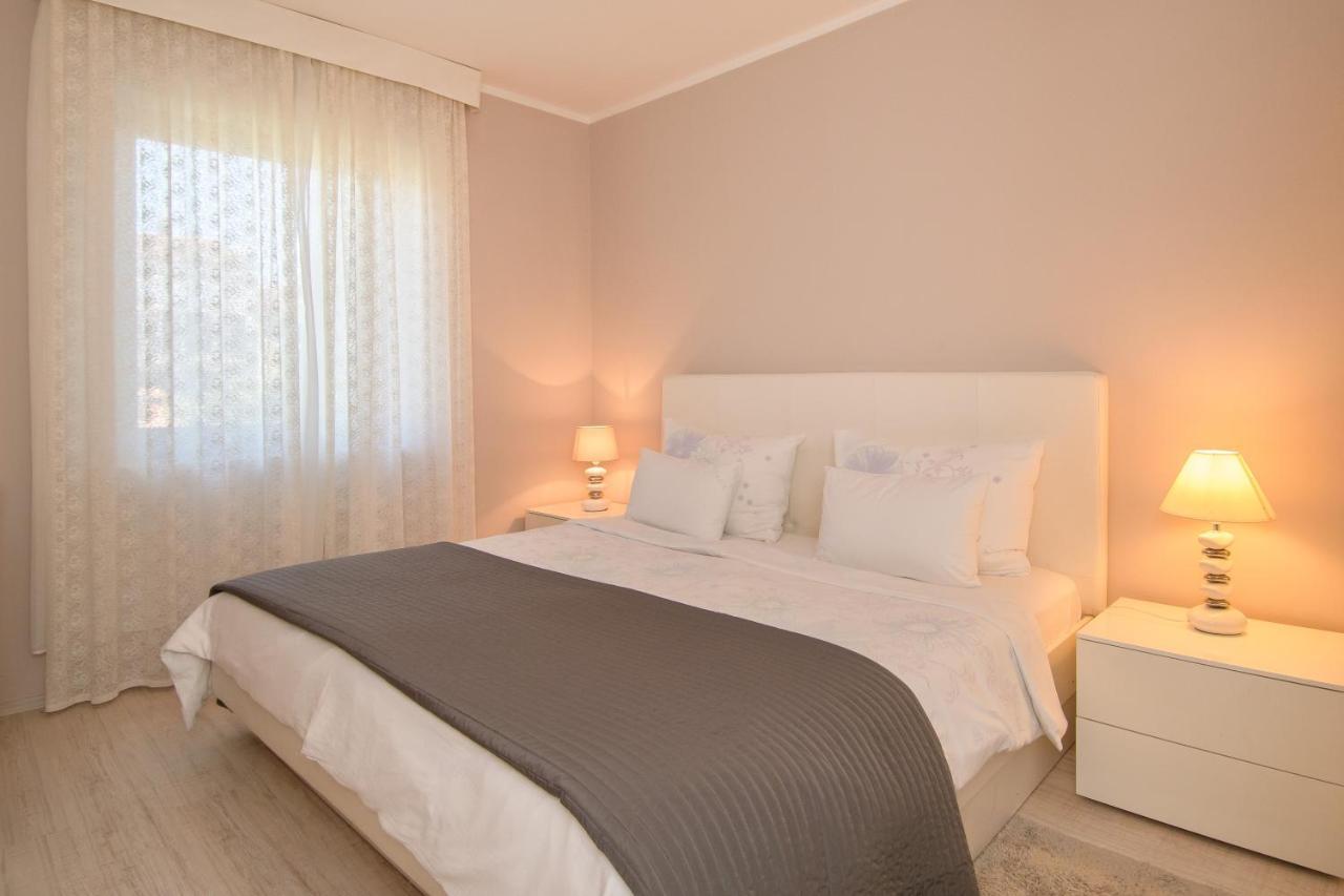 Apartments Dora بوريتش المظهر الخارجي الصورة