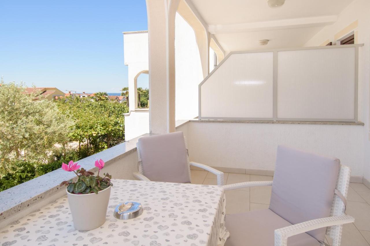 Apartments Dora بوريتش المظهر الخارجي الصورة
