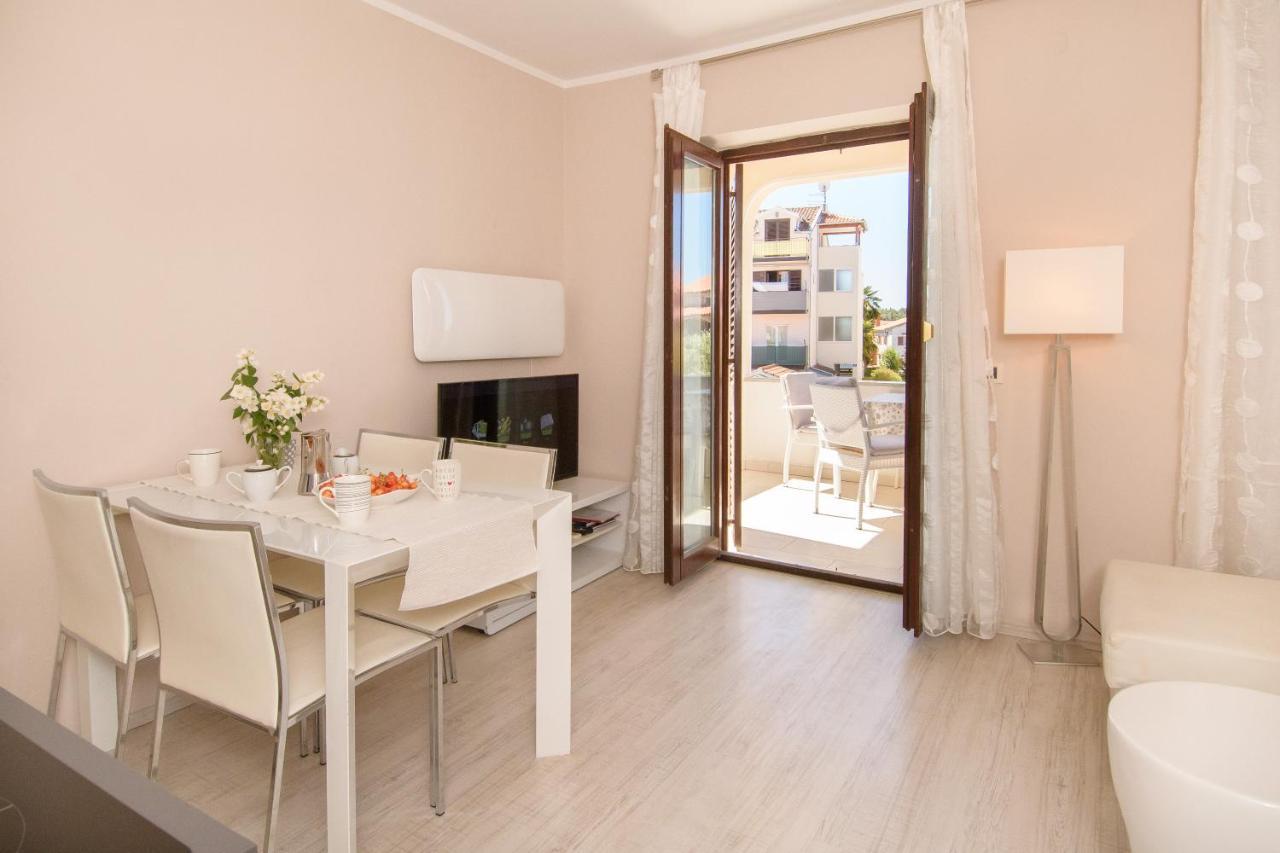 Apartments Dora بوريتش المظهر الخارجي الصورة
